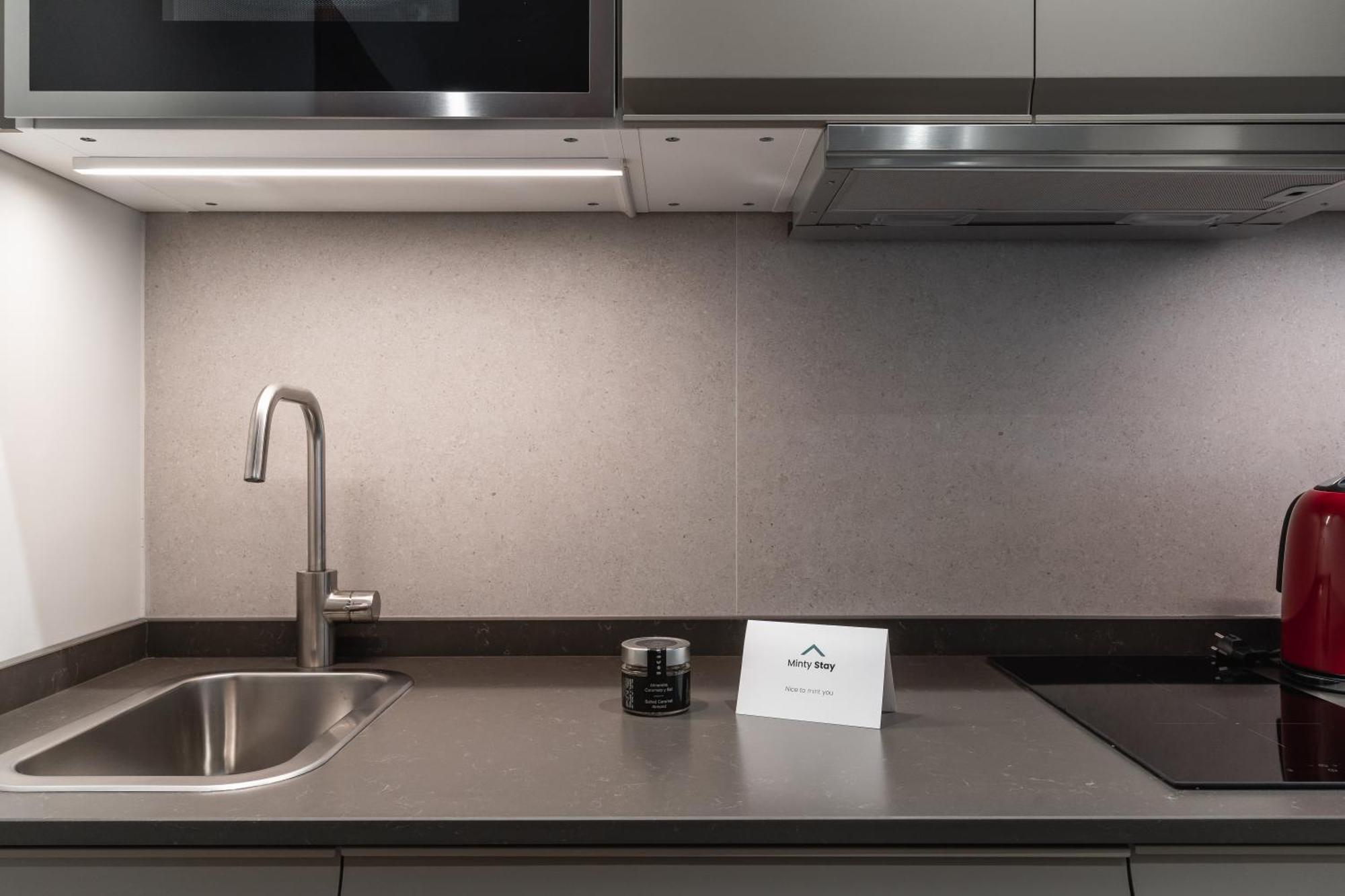 Laurel-Mintystay Apartments Madrid Dış mekan fotoğraf
