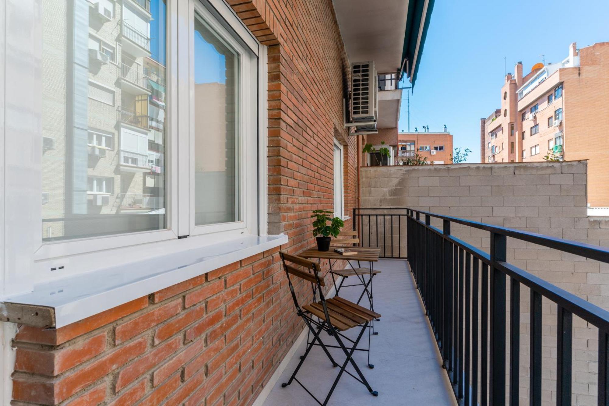 Laurel-Mintystay Apartments Madrid Dış mekan fotoğraf